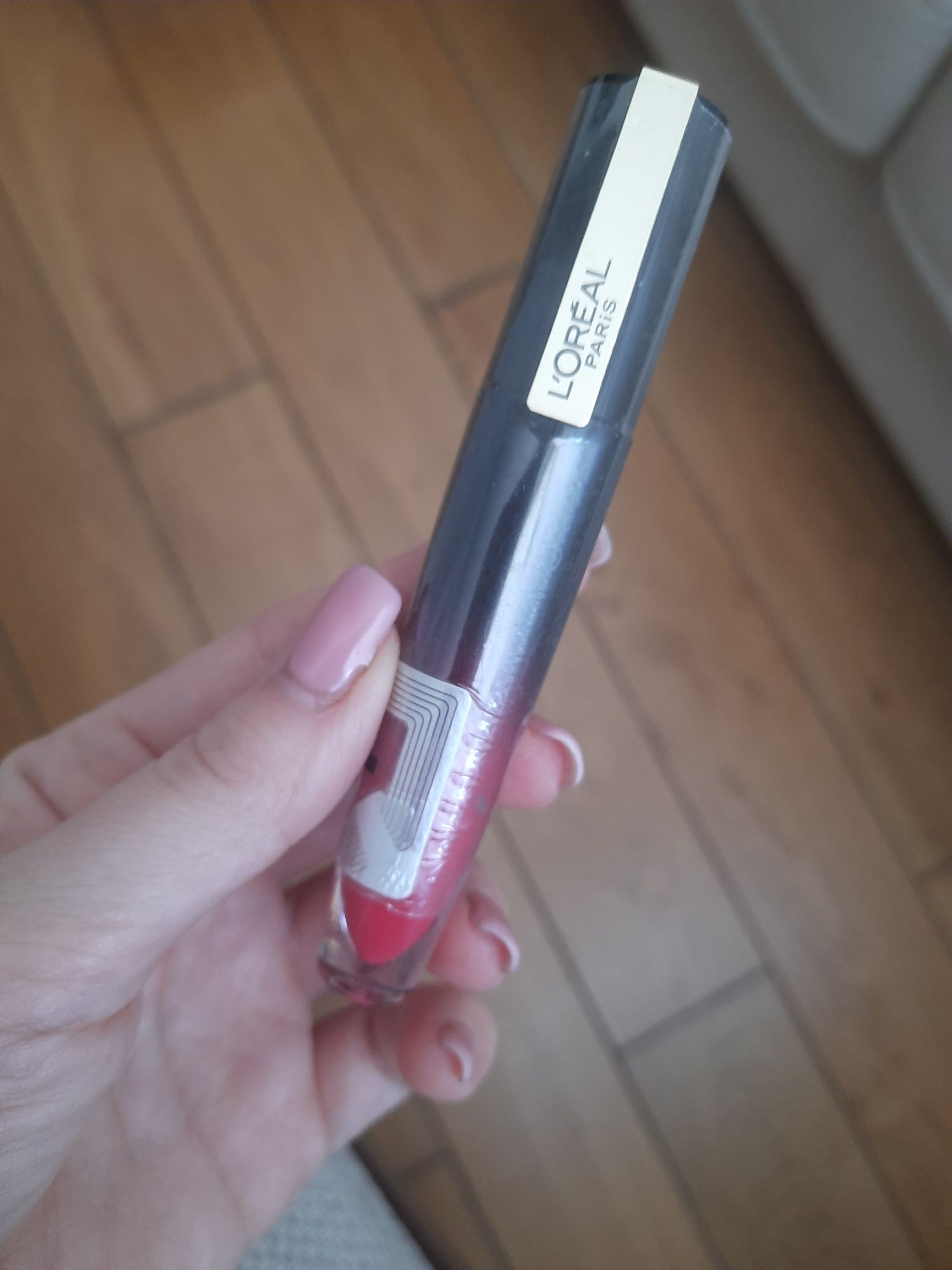 Nowy błyszczyk L'oreal 306 be innovative
