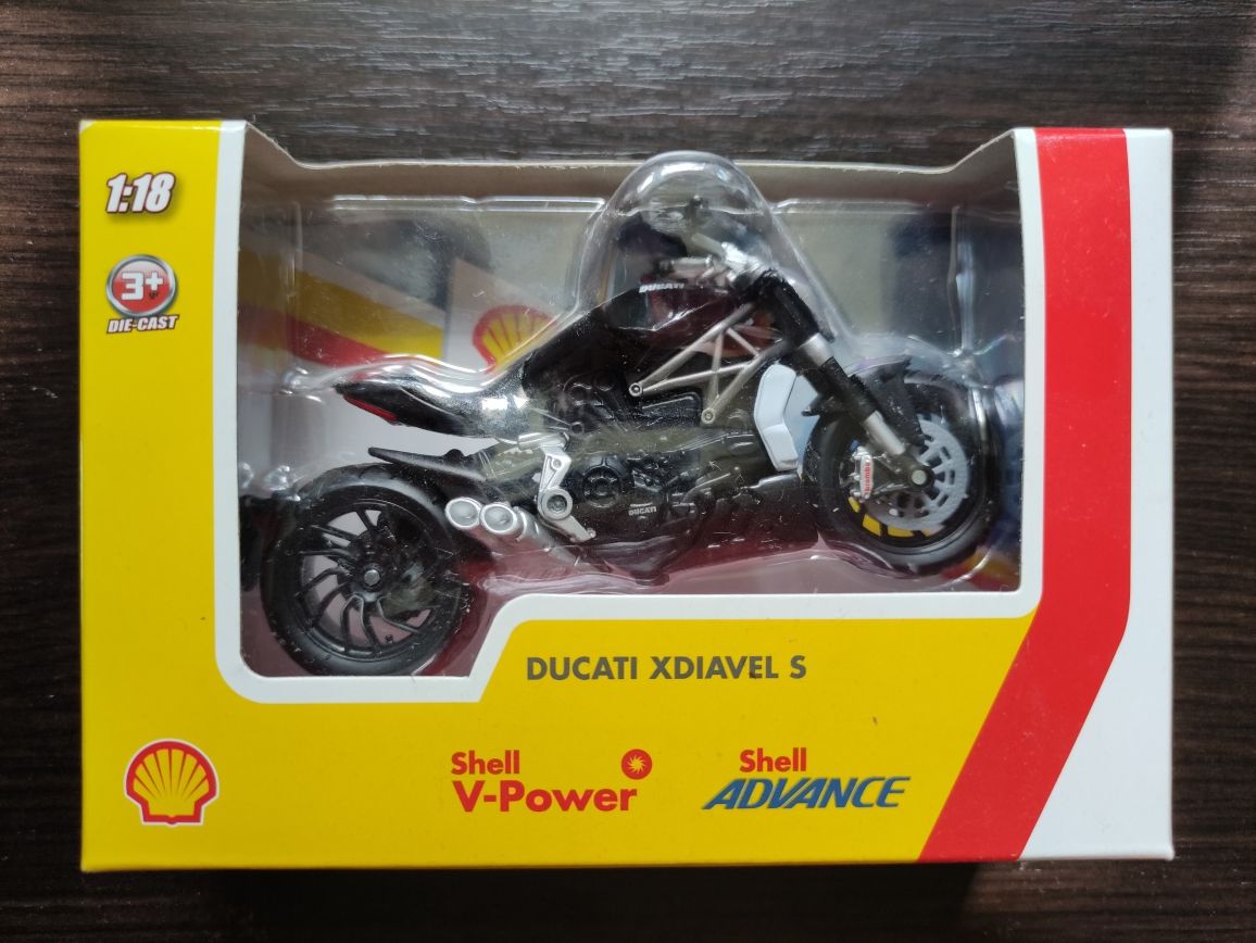 Motory Ducati od Bburago Shell