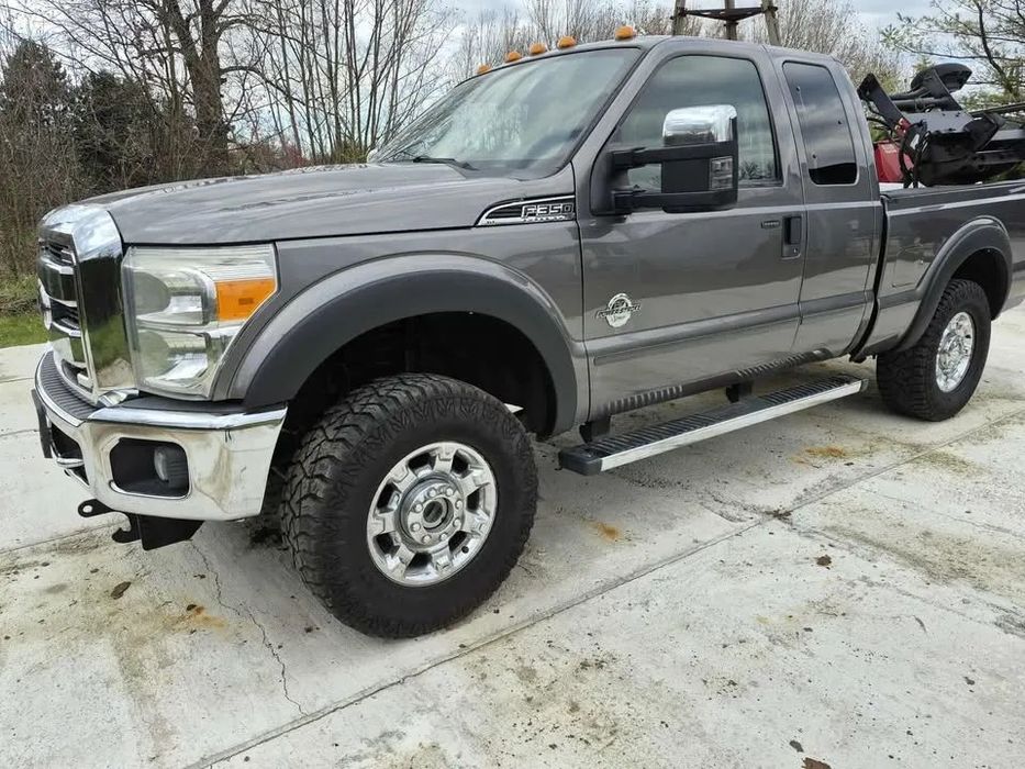 Ford F350 Sprzedam Forda F 350 Super Duty-V8 XLT Power Stroke ( Pług )