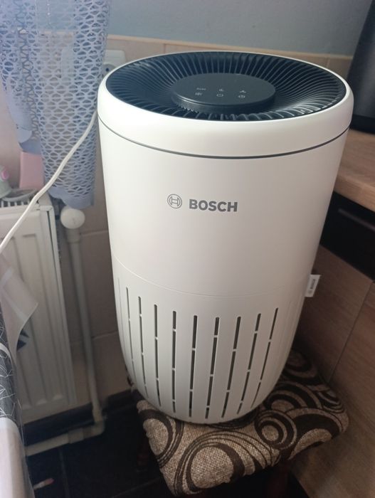 Очисник повітря Bosch Air 4000i, до 62.5 м², 300 м³/год