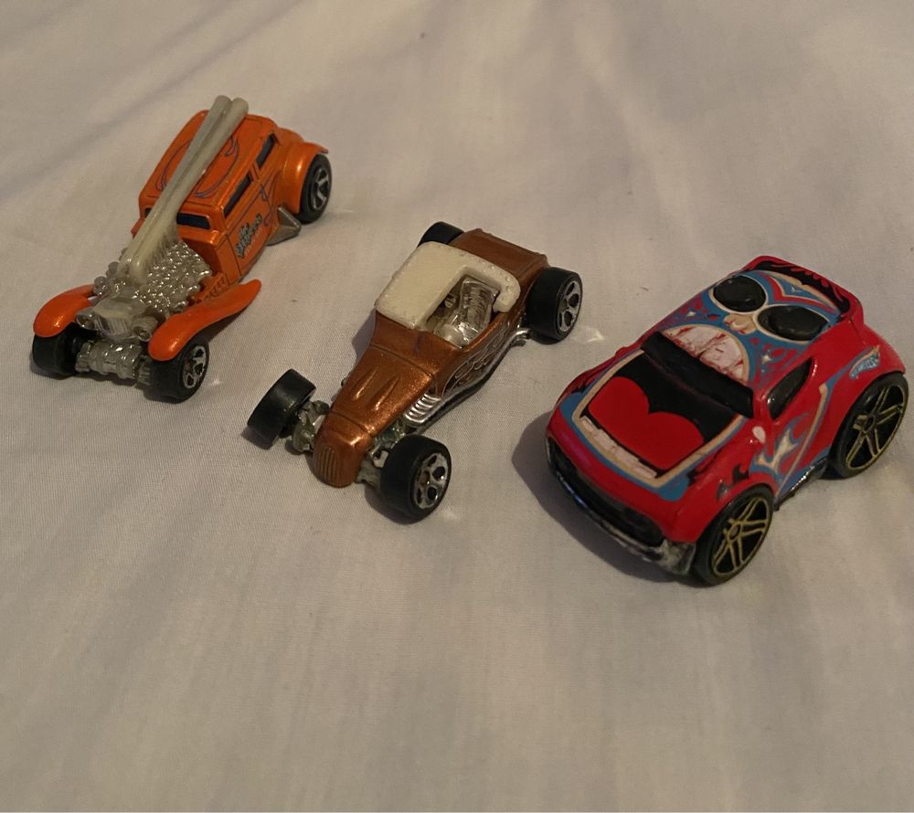 Lote 10 hotwheels