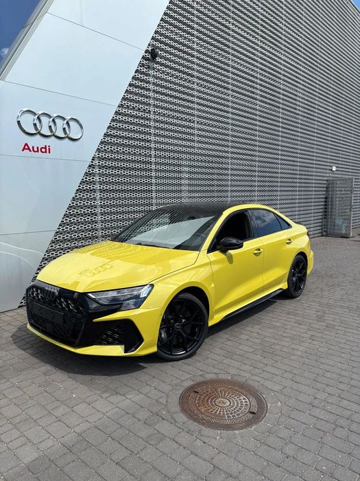 Audi RS3 Limousine Limousine 400 KM S tronic