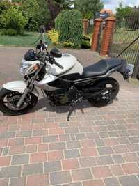 Sprzedam motocykl Piekny Biały Perłowy Yamaha XJ6 600