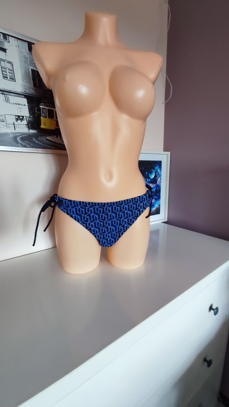 Nowe majtki od stroju kąpielowego marki Tommy Hilfiger