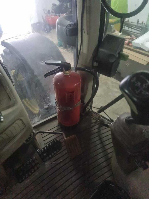 Vende-se Trator John Deere 6930 Premium