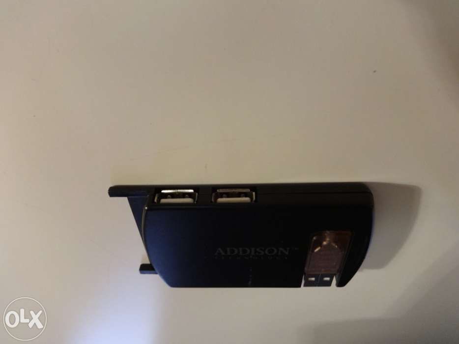 Hub USB da marca Addison