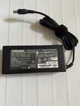 Зарядний пристрій  для ноутбука Toshiba 90W 15V 6A 6.3*3.0mm