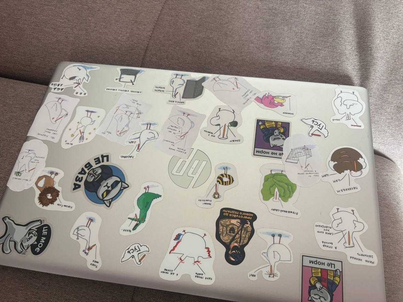 Продам ноутбук HP laptop 17-cn0xxx
