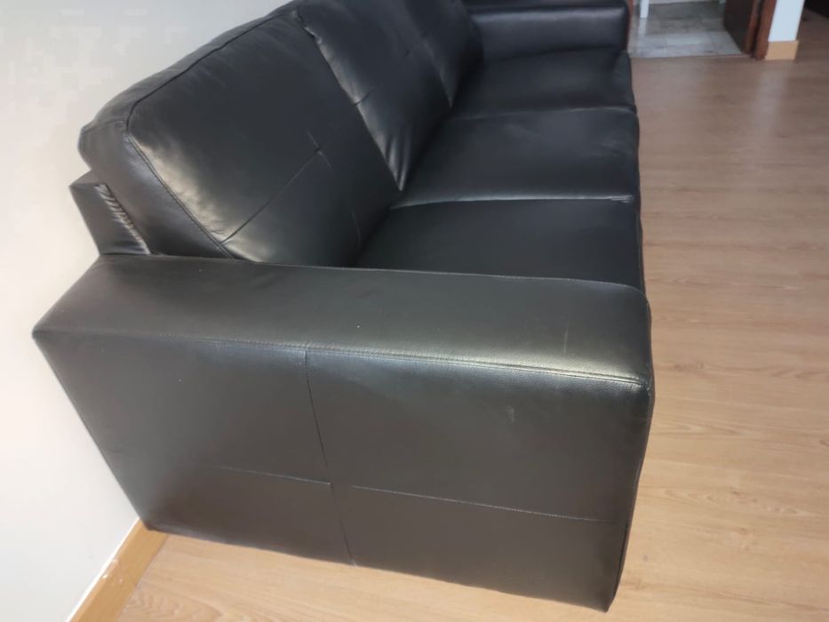 Ikea sofa  skogaby 3 seater em pele