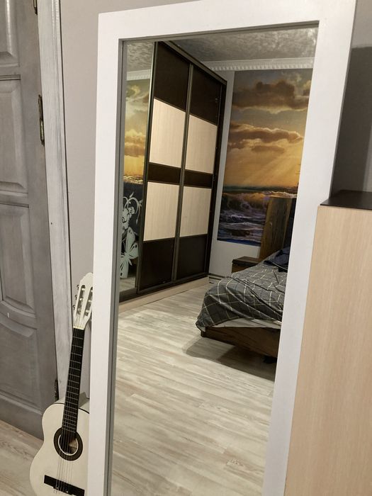 Дзеркало біле новн