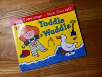 Julia Donaldson Toddle waddle