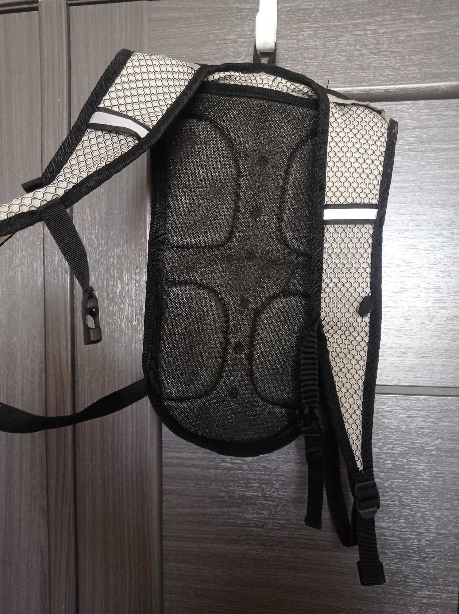 Вело рюкзак SKL с отсеком для гидратора