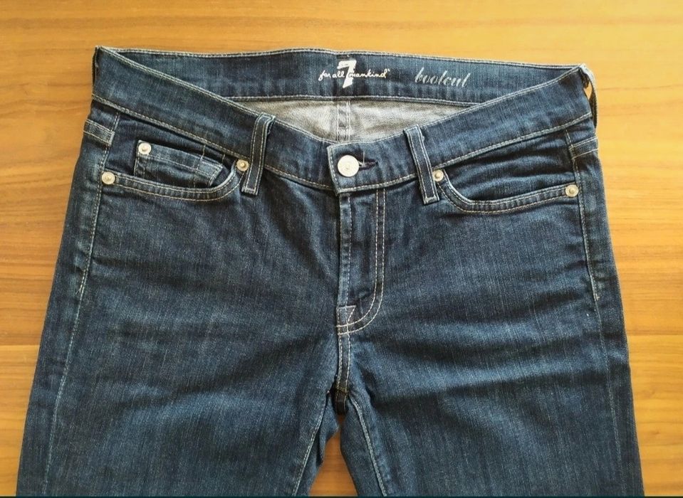 Jeansy 7 for All Mankind granatowe. Rozmiar M.