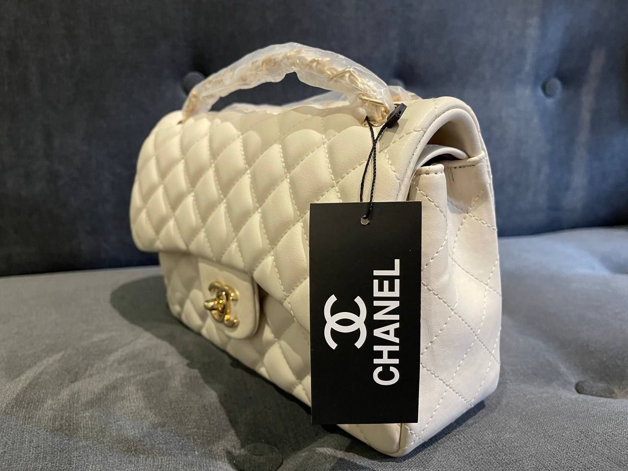 Жіночі сумки, Chanel White , розмір 21/13см