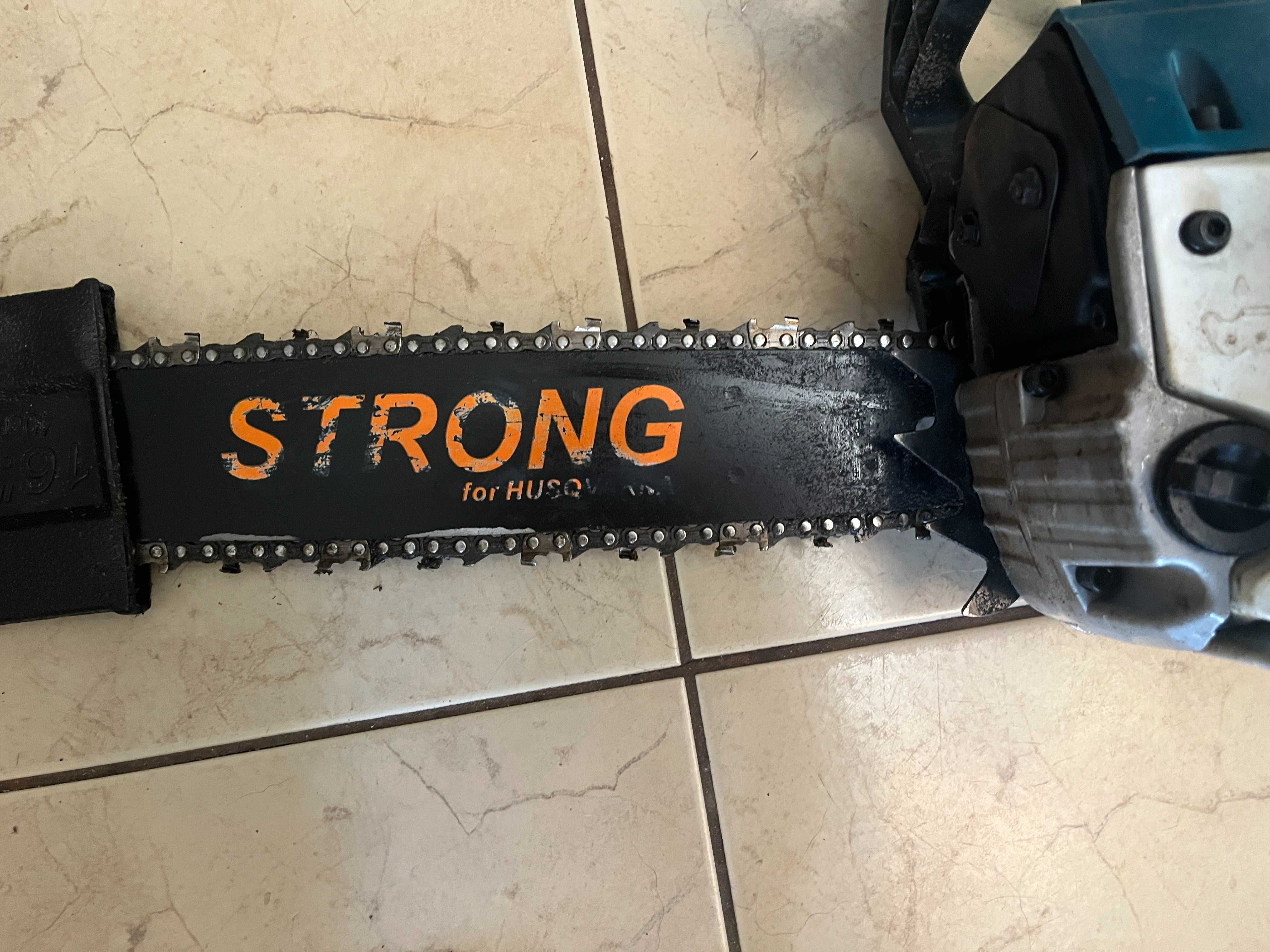 Dwie piły spalinowe Nac i Strong