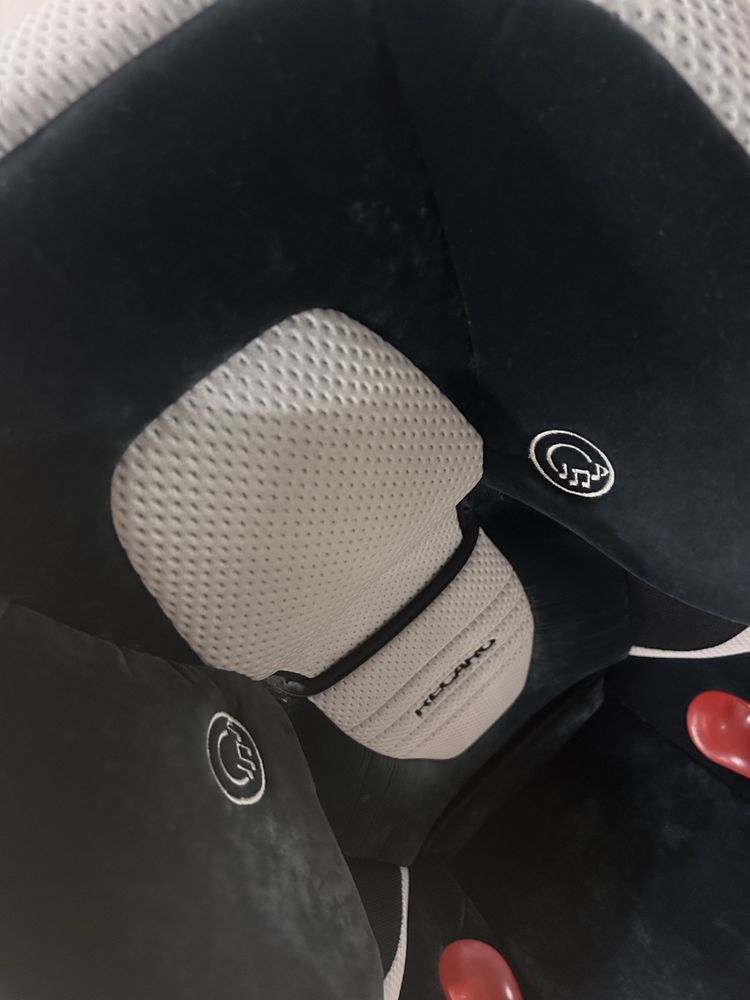 Fotelik dzieciecy Recaro Monza Nova
