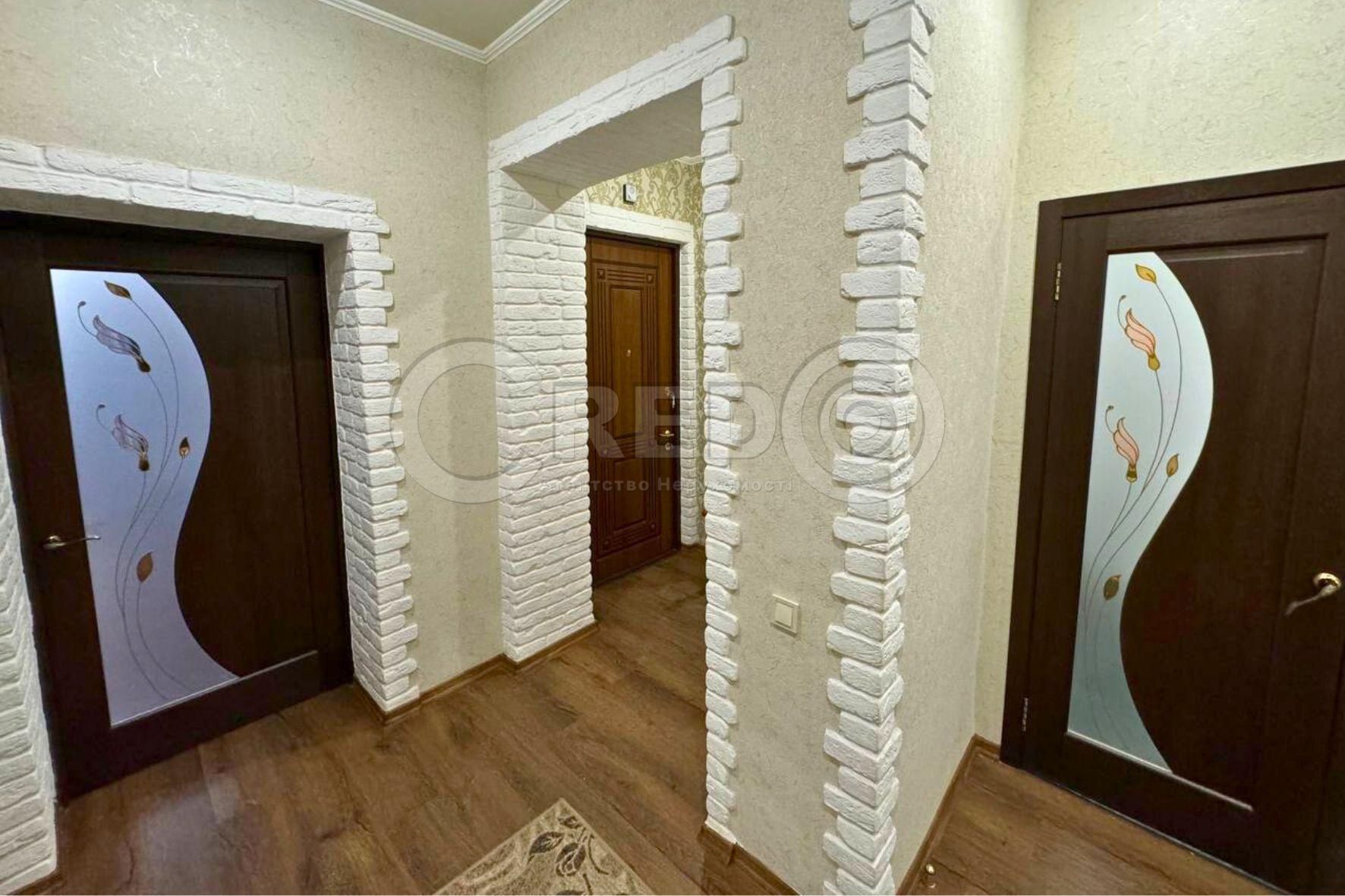 Продаж 2-кімнатної квартири, район Соцміста, вул. Революційна