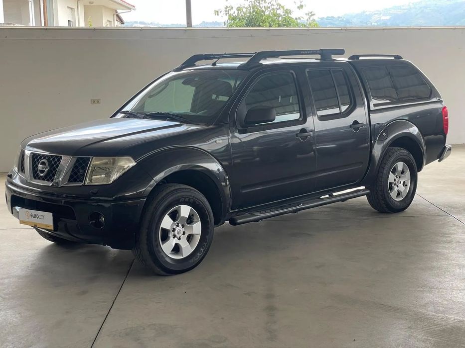 Nissan Navara 2.5 dCi CD LE Premium