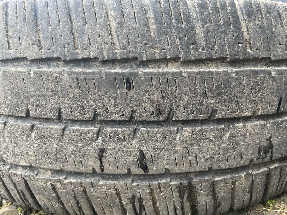 Opony Continental całoroczne 225/65 16c