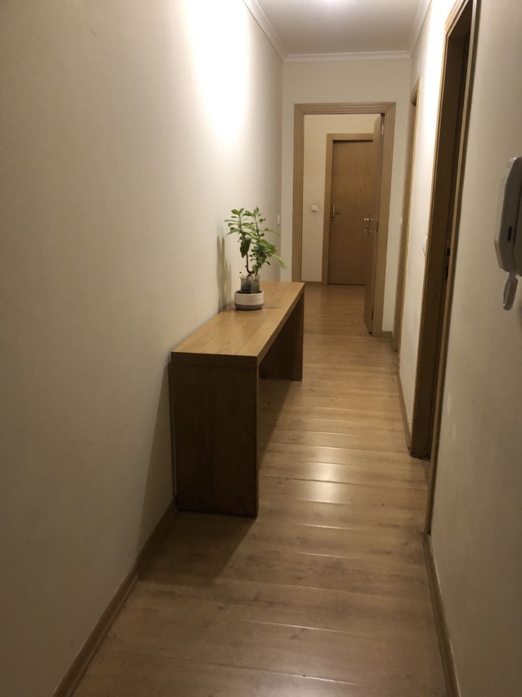 Quarto para Alugar em apartamento partilhado em T4