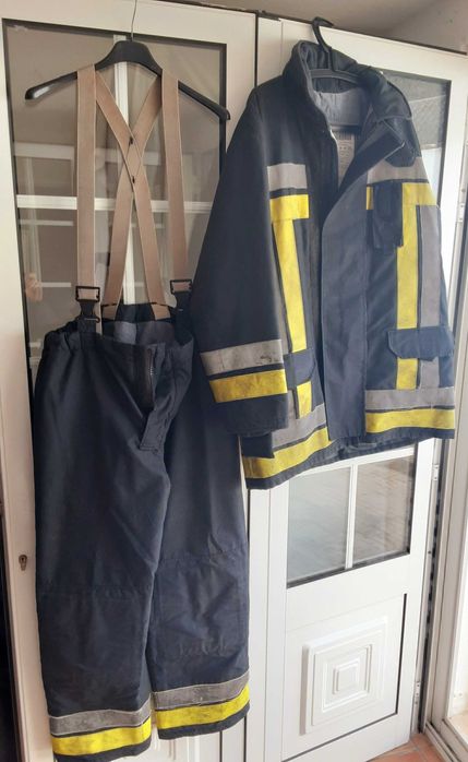 Fato Nomex Reservado+Botas Harvik+Capacete Bombeiros Ler Anúncio! 150€