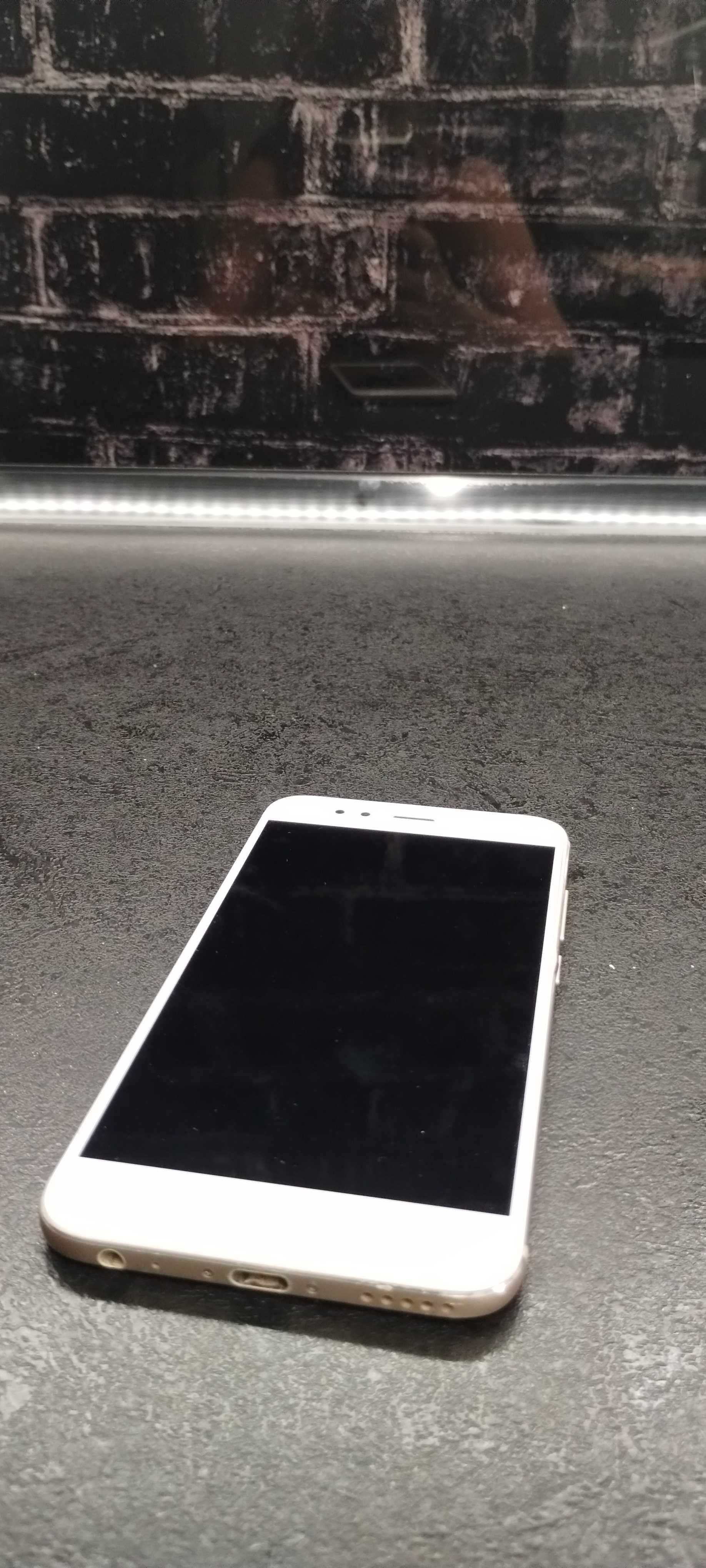 Xiaomi Mi A1  Używany, stan idealny