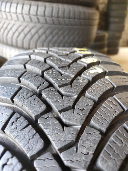 185/65r15 Falken EuroWinter HS01 z 2019r około 7mm