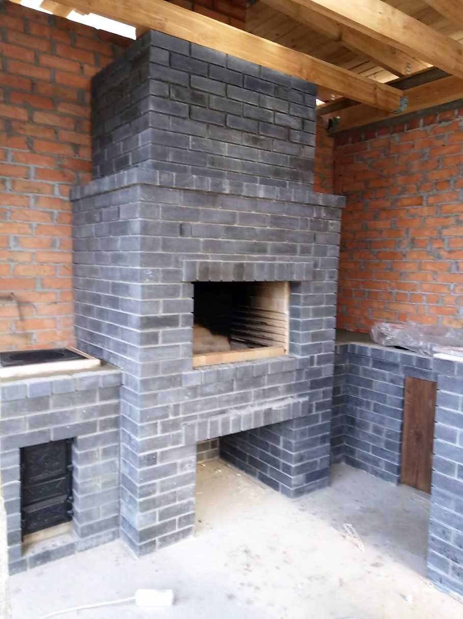 Churrasqueira, forno de pizza, fogão a lenha - construção manual