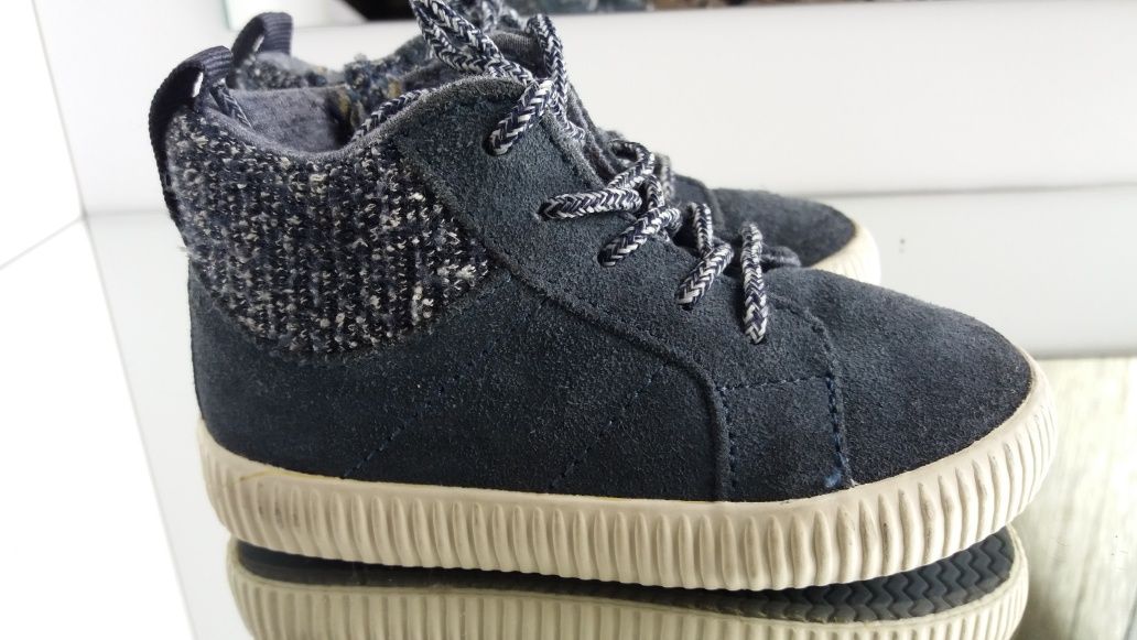 Zara Baby bucik rozmiar 22 adidasy buty skora naturalna polbuty