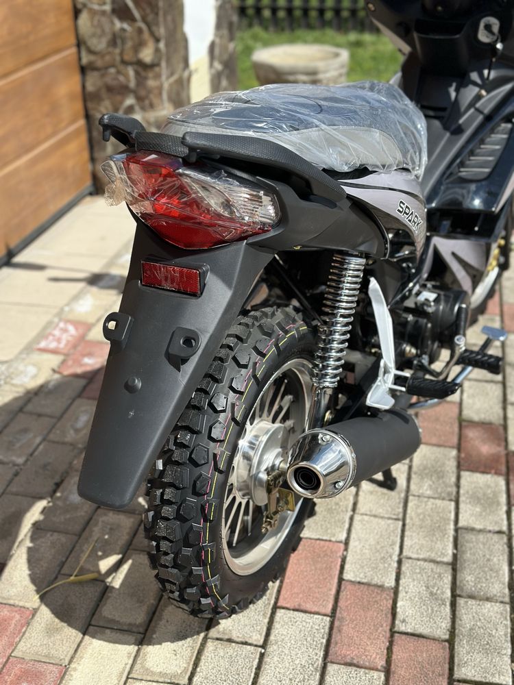 Мотоцикл SP125C-4WQ Аків Active