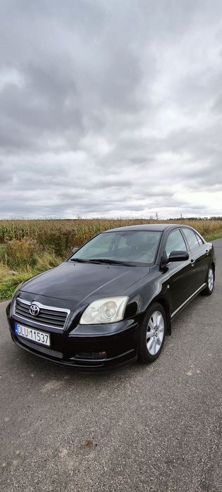 Toyota Avensis sedan 2.0 benzyna