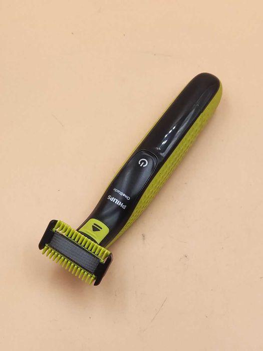 Тример Philips QP2520