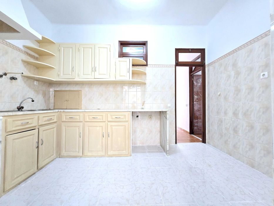 Apartamento T3+1 à venda em Lisboa