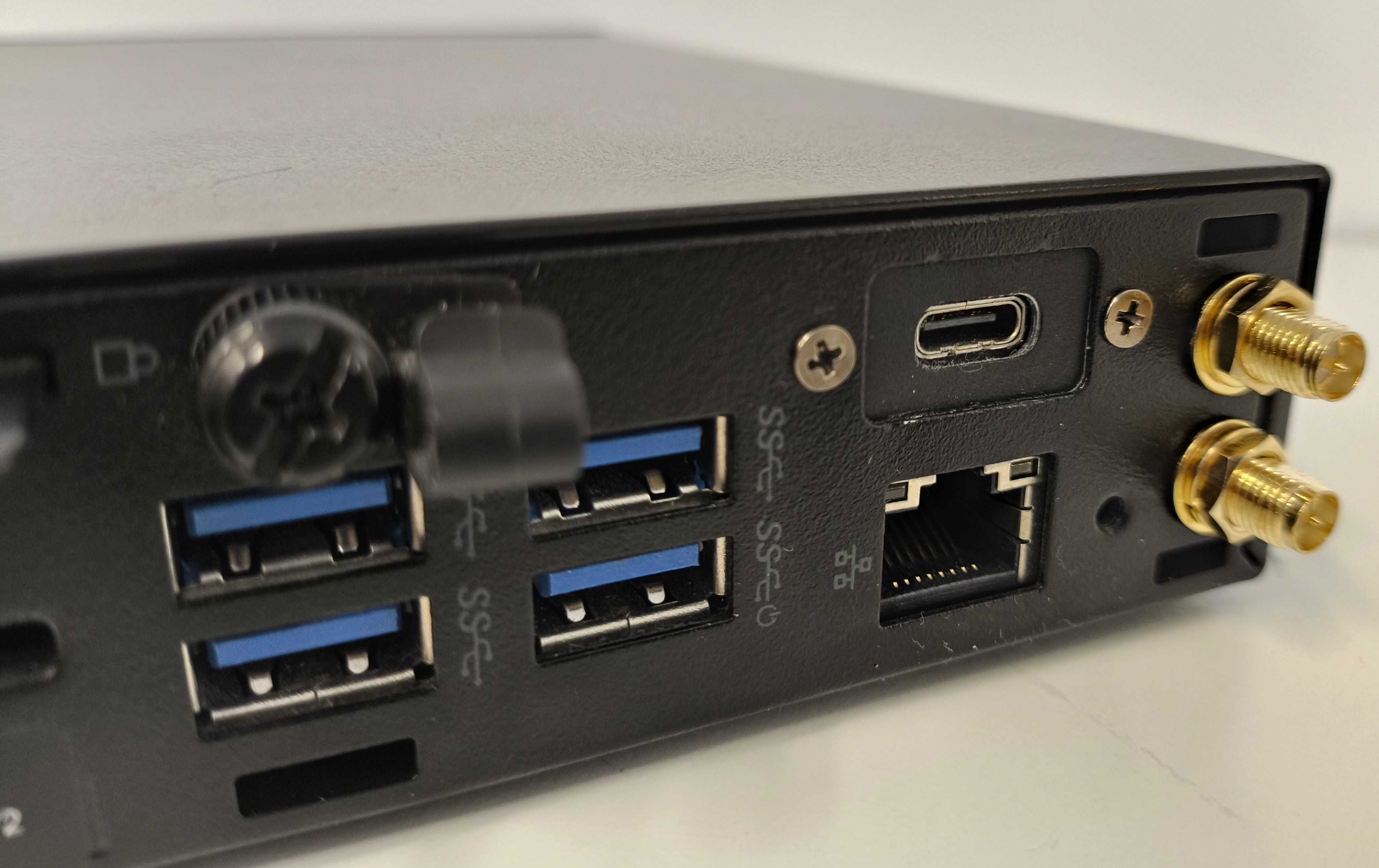 Komputer DELL Micro PC Core i5 8 gen 8GB 256GB + 750GB WiFi Windows 11