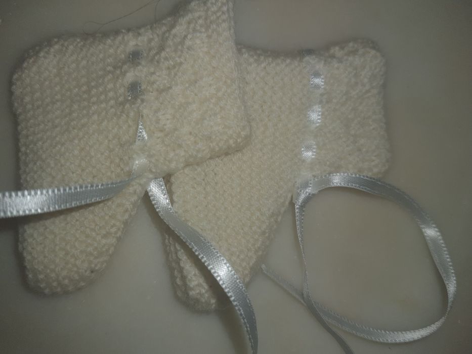 Pantufas botinhas de bebé