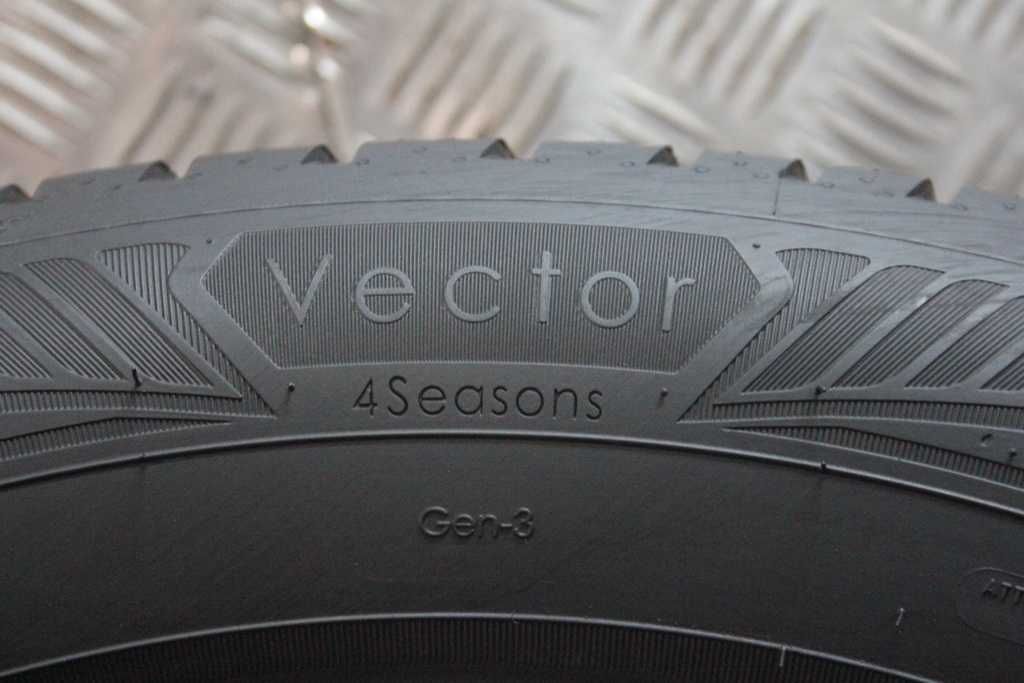 225/55/17 Goodyear Vector 4Seasons 225/55 R17 101V XL 21/22r 4x7,8mm
