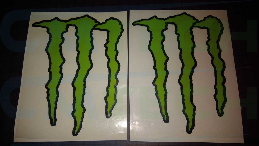 Autocolantes para Motas, Carros, Lojas, Montras, etc.. 100% em vinil