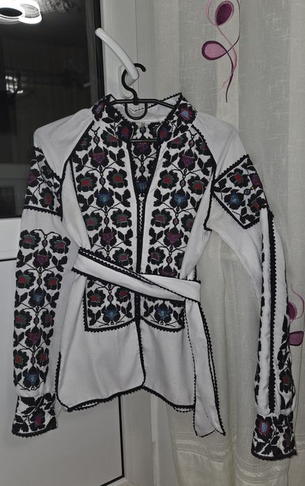 Вишита блузка "Айстри" розмір S