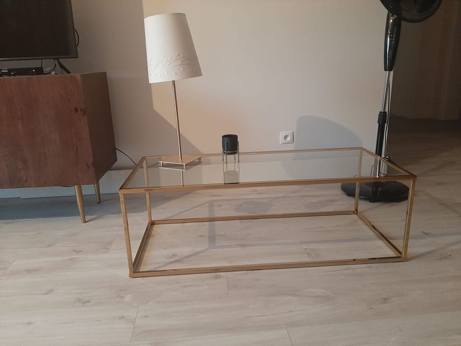 Stolik kawowy złoty