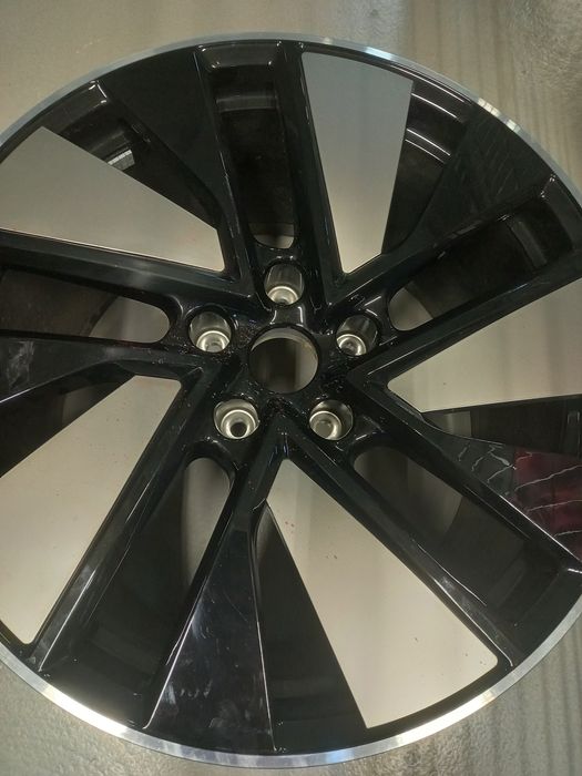 Продам диск r21  audi etron gt rs оригінал