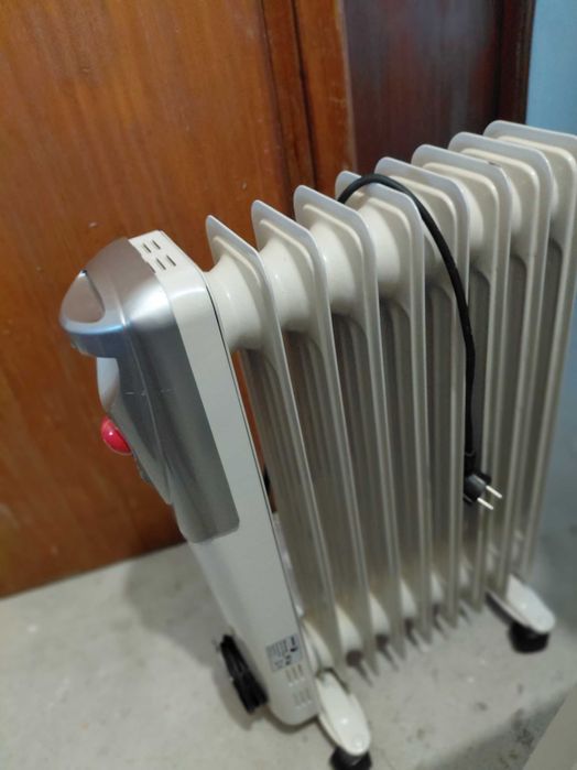 Radiador a óleo para aquecimento