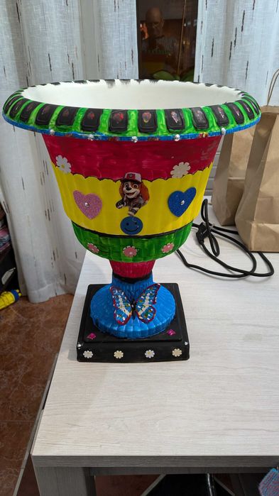 vendo menino jesus de presépio + base para vasos