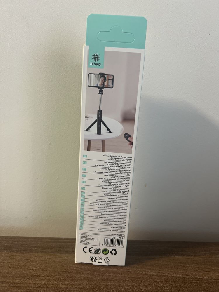 Nowy Selfie Stick do telefonu statyw z pilotem bluetooth