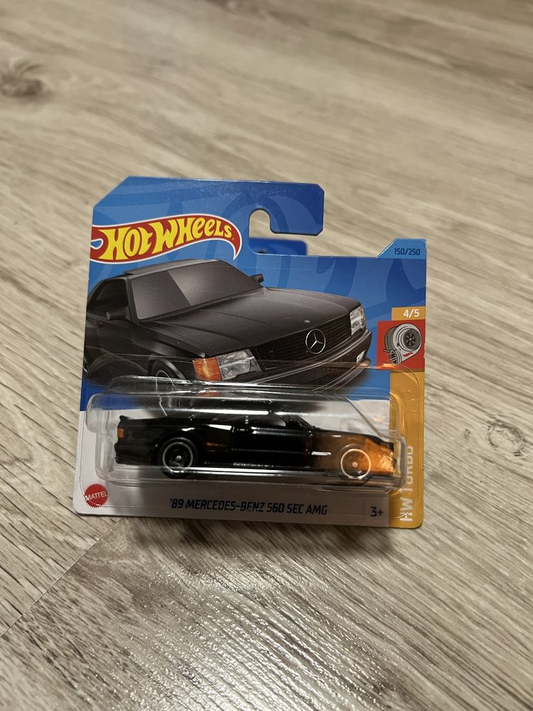 Hot Wheels ’89 Mercedes-Benz 560 SEC AMG