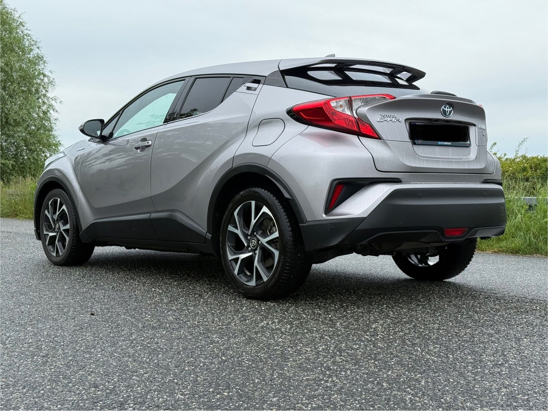 Toyota C-HR Toyota C-HR Hybrid 1.8 e-CVT | Automat | Bardzo zadbana