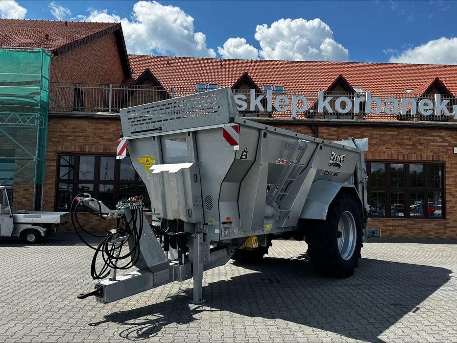 Cynkomet ZEUS N-114 Ładowność 14 ton Dostępny od ręki  Rozrzutnik obornika Cynkomet ZEUS Precyzyjny Adapter pionowy 2-walcowy