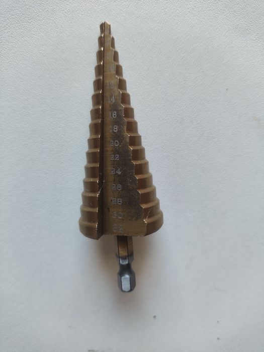 Broca esclalonada 4 - 32mm revestimento de titânio