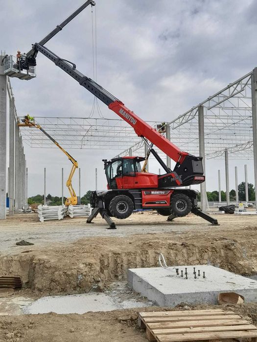 Wynajem ładowarki teleskopowej obrotowej Manitou MRT 2660 Vision