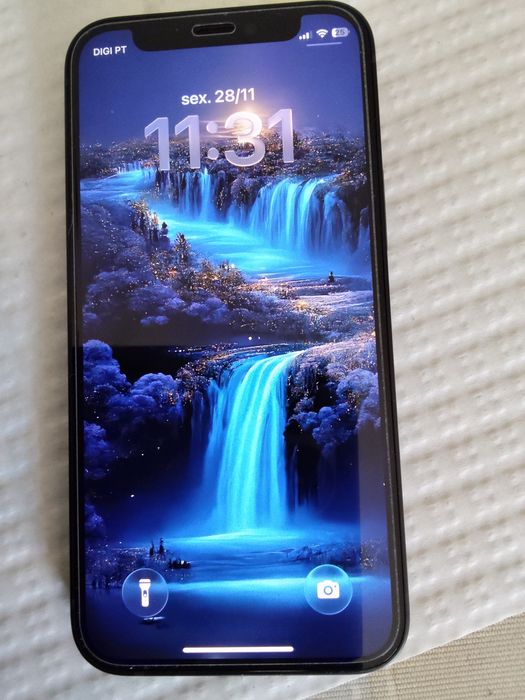 iPhone 12 mini igual a novo