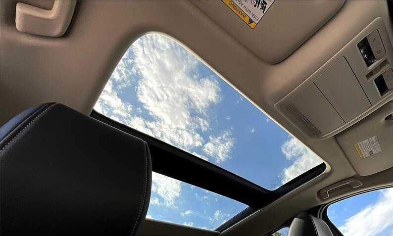 Mazda CX-90 PHEV Premium      2024